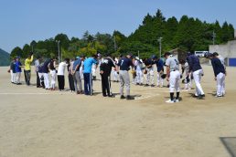 今日はコーチが投げてます！町民野球