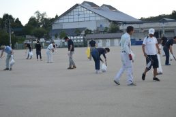 早朝より花火のごみ拾い。ありがとうございました。