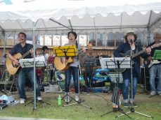 稲津フォークｖｉｌｌａｇｅ　きなあた７周年で すてきな日曜日♪