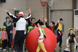 天高く運動会日和　寿大学生大ハッスル！