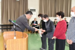 卒業のない稲津寿大学　修了式